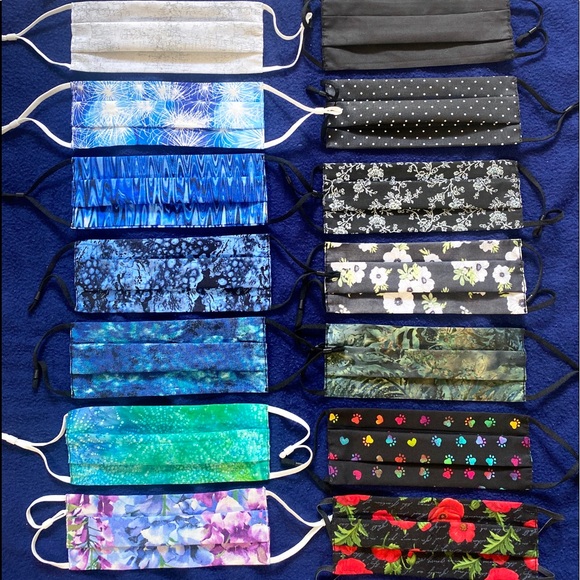 face covering - Picture 1 of 2